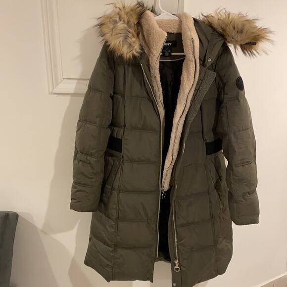 DKNY Fleece Lined Faux Fur Trim Hoo Juniper Large Olive - Picture 3 of 14